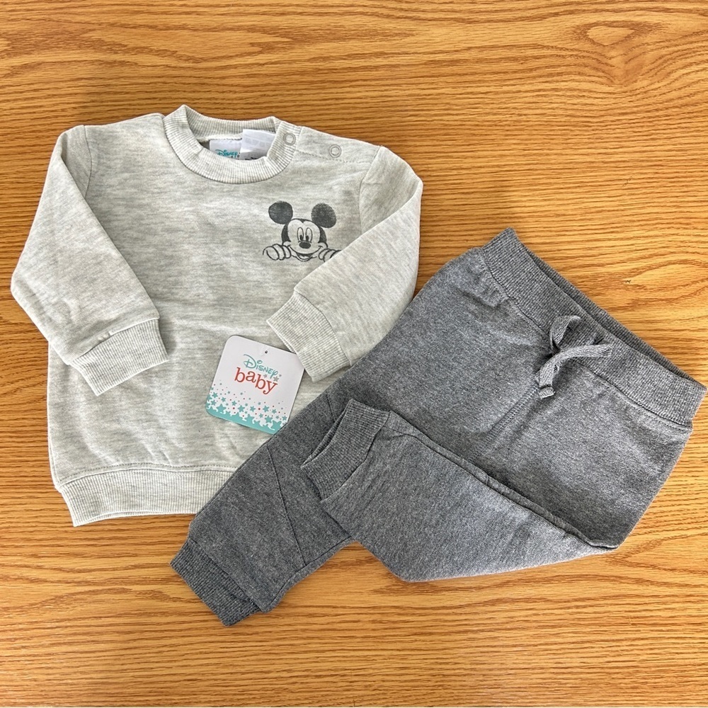 Nwt [Disney Baby] Peekaboo Sweatshirt & Sweatpants Set